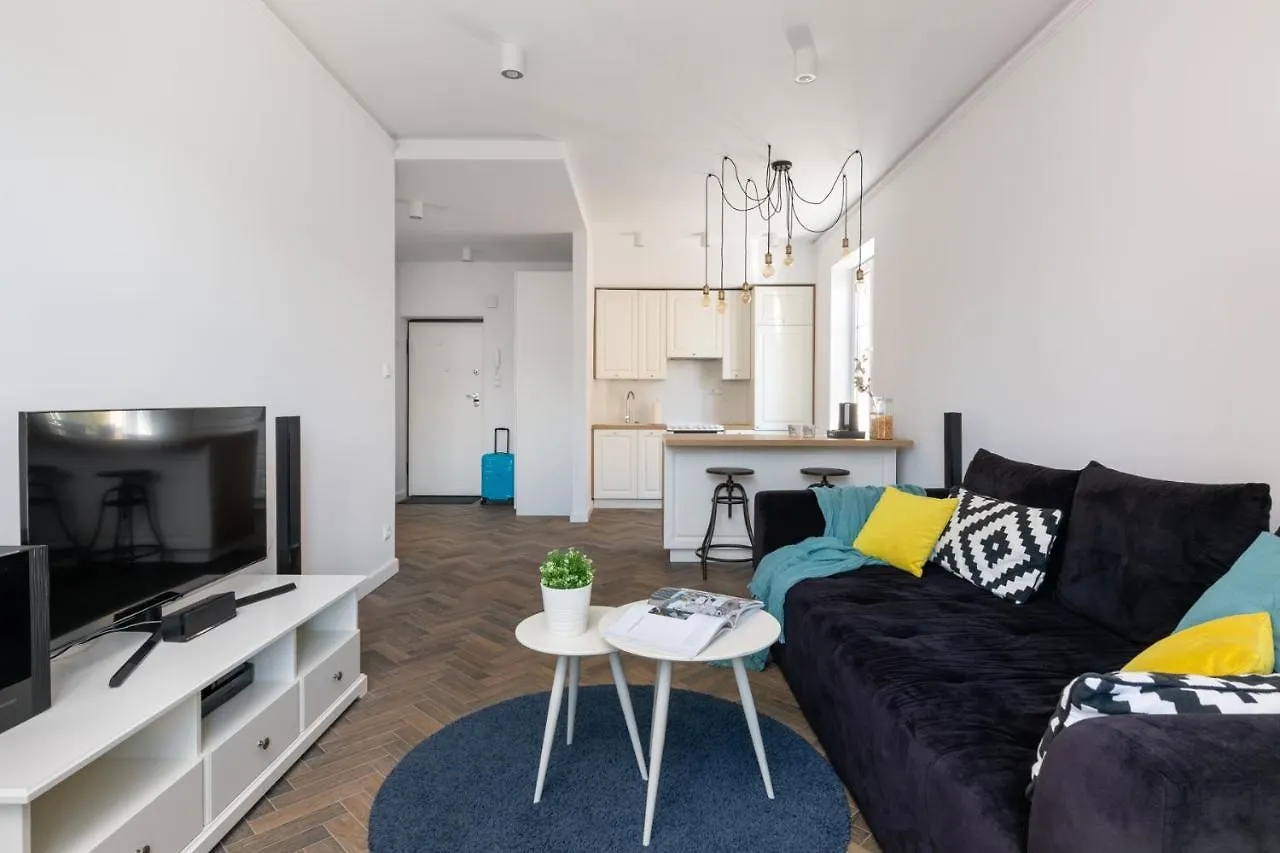 Rent Like Home - Rycerska 4/6 0*, Warszawa Polska